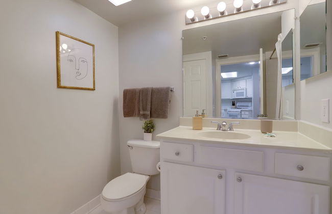 Sophisticated and Beautiful Condo - Foto 18