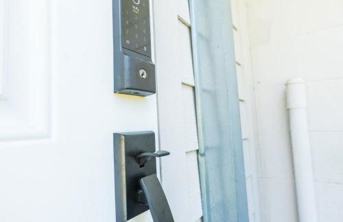 Twin Pines Studios - Photo 23