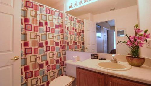 Emma Castle - private fenced home 3 miles to Disney - Foto 5, Shower