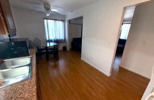 Flowers Downtown Apt Free Parking - Foto 22