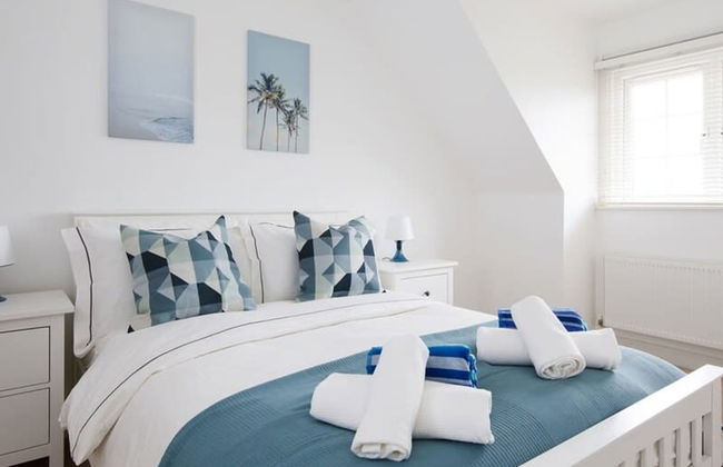 Modern Stylish Seaside Family Home - Foto 20