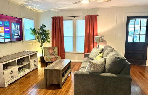 Comfortable apartment, Near to Aviation Museum -Spruce Goose - Foto 1