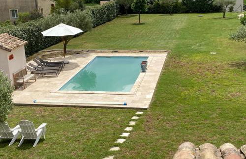 Maison Roquebeauresse - Piscine privée - Foto 17