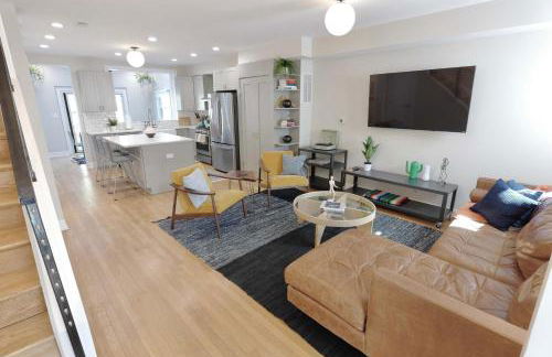 Stadium Armory Stay - 3 Bedroom - Foto 1