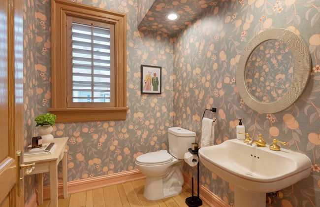 The Pond Estate by Avantstay Maximalist Designer Compound w/ 2 Casitas, Indoor + Outdoor Pools, Tennis Court, & Gorgeous Mountain Views 12k Sqft - Foto 47