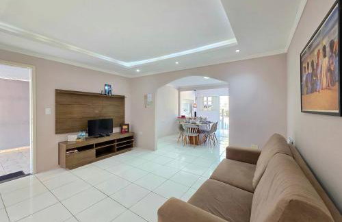 Casa quintal amplo 10 min Centro 2 quartos - Photo 1