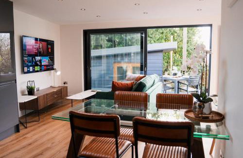 Luxury Apartment nr Broadway with Private Parking! - Foto 33