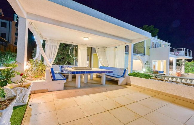 Sea Breeze Residence Villa by the Sea With Pool - Foto 23