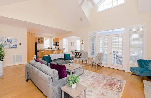 Stoney Creek Cottage Wintergreen w EV Charger - Foto 80