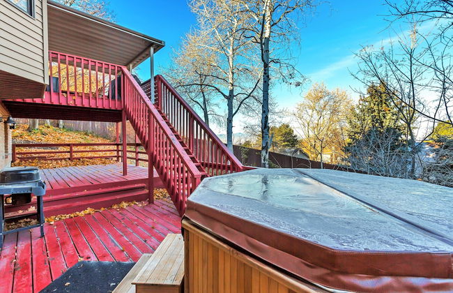 Exquisite 7-BR Home by the Mountains - Photo 17