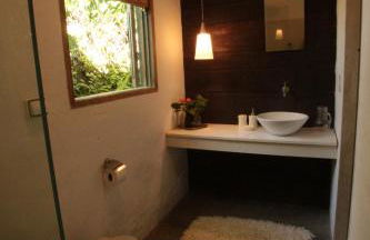 Casa Crudo, PRIVACIDADE NA MATA ATLÂNTICA, piscina, trilhas e descanso - Foto 16