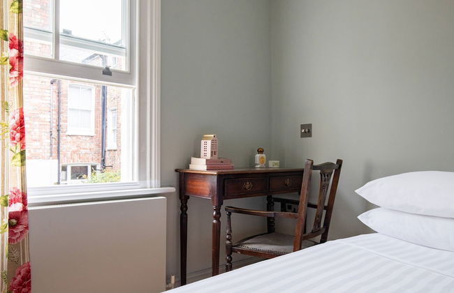 Brewster Gardens IV by Onefinestay - Photo 11