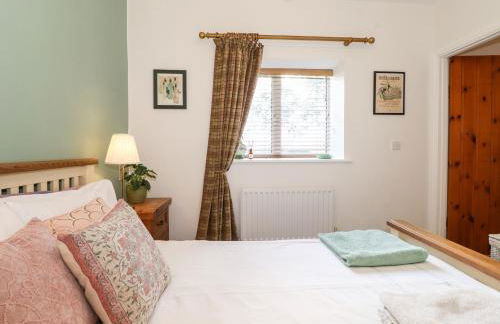 Garden Cottage - Photo 22