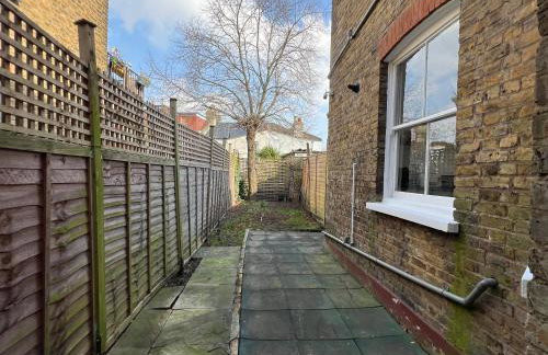 2 Bedroom flat 10 min walk to tube - Foto 23