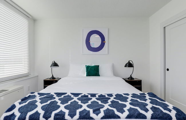 Arlington Modern Comfort Meets City Life - Foto 28