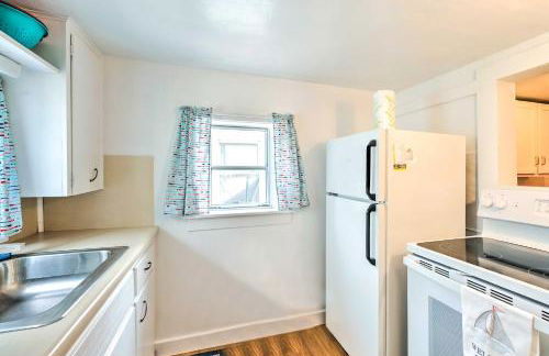 Historic Cabin Retreat Steps to Okoboji Lake - Foto 7