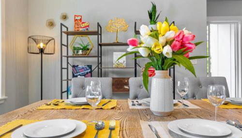 Modern Fortress w with 4 Decks AC in all rooms Gym - Foto 4