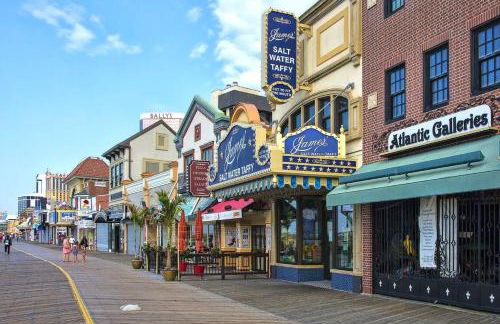 AMAZING!!!! Luxury 5BR, Steps to beach and Fun! Fully Renovated Beach house! - Foto 39