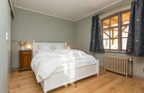 Spacious Vacation Apartment With A Garden View - Foto 6