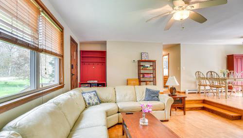 6 Mi to Beach Family Home in Little Compton! - Foto 5