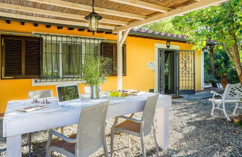 Villa Pongina with private pool - Foto 24