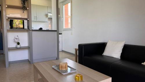 Charming one bedroom apartment, - pres des commerces et tram FIBRE wifi, Airbus MEET super location - Foto 4