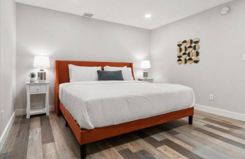 Backyard Oasis Heated Pool Game Room Gazebo - Foto 45