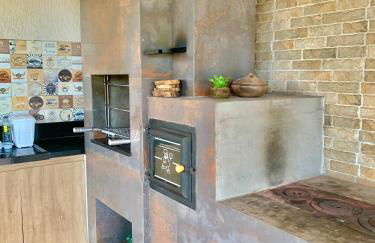 Chalé com Jacuzzi Vista do Lago - Foto 24