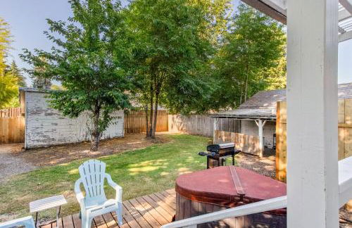Charming Eugene Retreat Private Hot Tub and Yard! - Photo 19