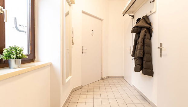 Entrada (vista interior)