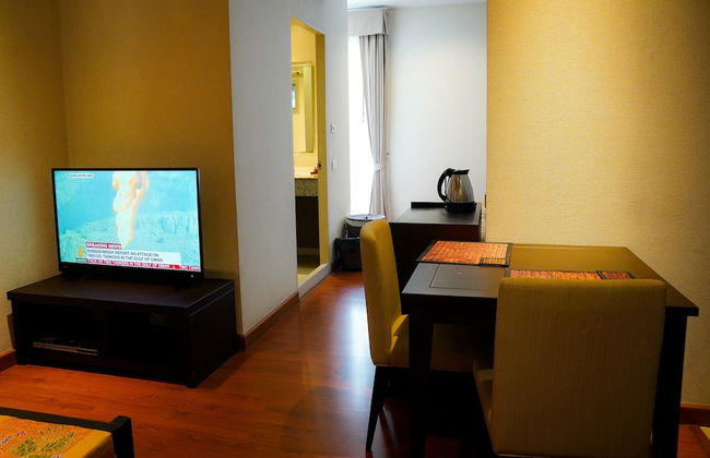 Siam Bright Suite - Photo 6