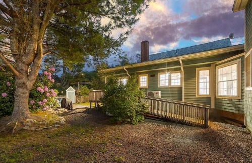 Charming Kennebunk Cape - Walk to Dock Square! - Foto 36