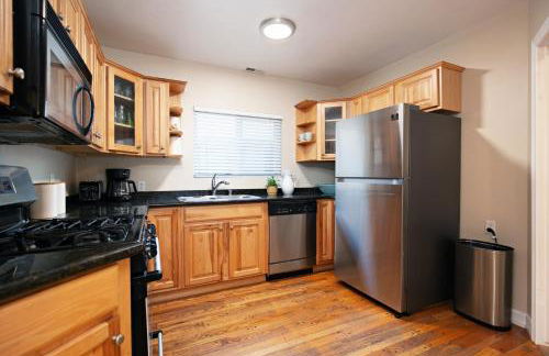 Hillcrest 3 bedroom charming private home by shops & restaurants - Foto 12