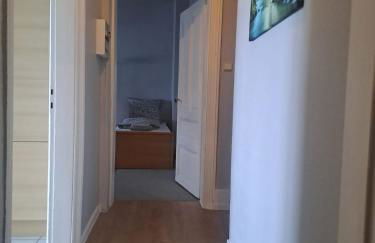 Geräumige 2-Z-Whg m Wohnküche für 4 P im 4 OG - Foto 10