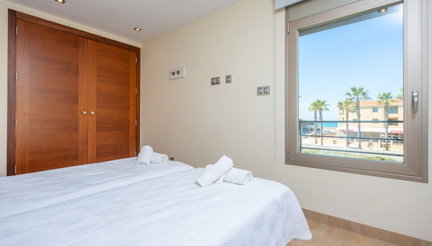 Joan - House In Can Picafort. Free Wifi - Foto 4, Habitación