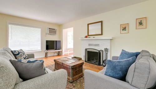 Grants Pass Getaway with Expansive Deck! - Foto 3