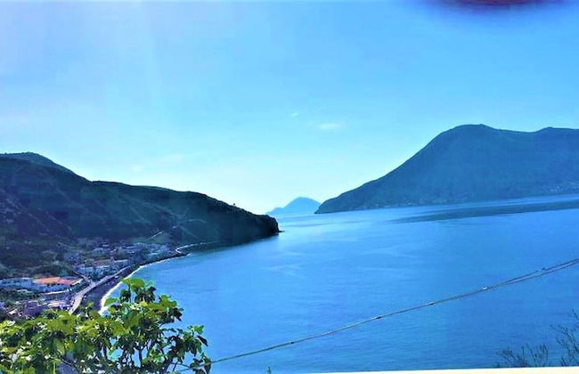 Seafront Apartment - Beach in front - Foto 19