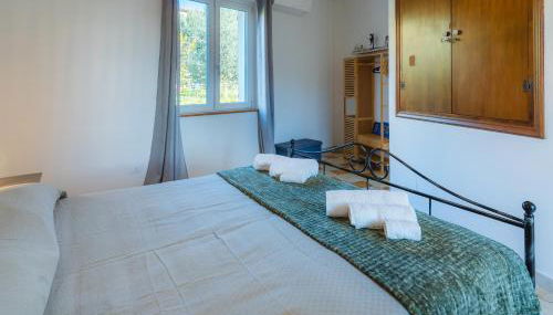 Bright Apartment with Terrace and Lake View Mont Isola - Foto 4, towels, wardrobe