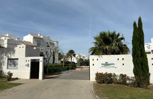 LA CASA DE LOS PATOS Jardines del lago - Foto 2