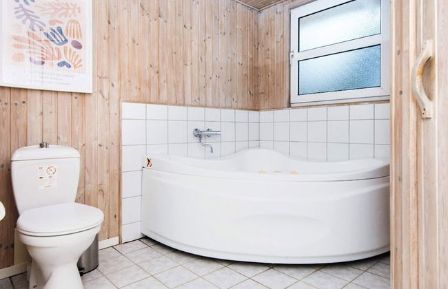 8 Person Holiday Home in Fano - Foto 9