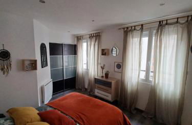 Charmante maison dans le centre ville médiévale - Foto 3