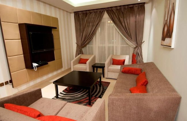 Riyadh Dior - Foto 10