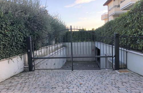 Bea's House, Restyling 2026 Sirmione with Private Garden and shared Pool DesenzanoLoft Official Partner Homes & Villas by Marriott Bonvoy - Foto 39