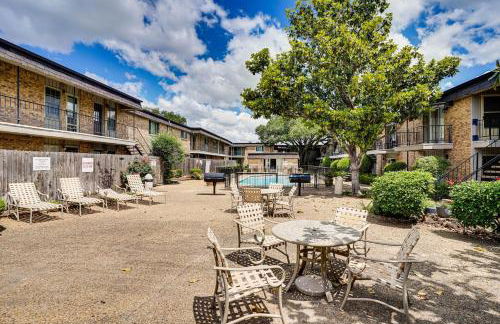 1 Bedroom whole apartment 9 Mi to Dtwn Dallas BBQ By the Pool - Foto 20