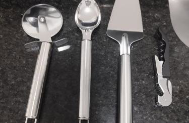 FLAT ACONCHEGANTE poucos min da praia - Foto 13