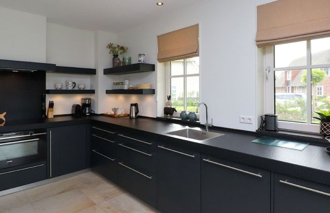 Villa in Friesland With Sauna and Jetty - Foto 10