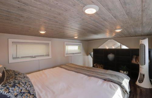 The Merlot Bungalow Defiance Tiny Home on Trail - Foto 6