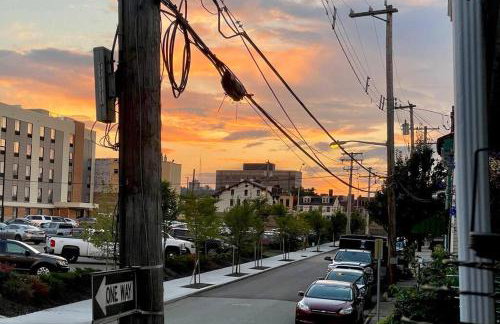 Unique Artsy 2 Bdrm Apt 1.5 mi from Downtown - Foto 53