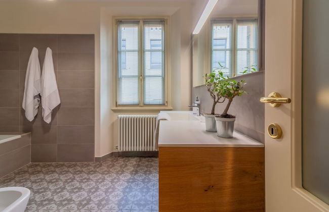 Aglaia Luxury Lake View - Photo 43