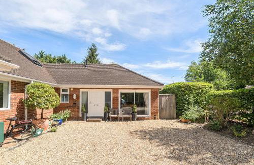 Luxury Oxford Apartment Sleeps 4, Free Parking - Pass the Keys - Foto 17